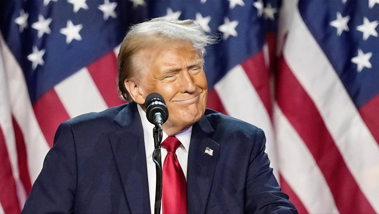 一片哗然！特朗普点名中国和俄罗斯，声称美国必须要把格陵兰岛吞并，否则中俄将先下手