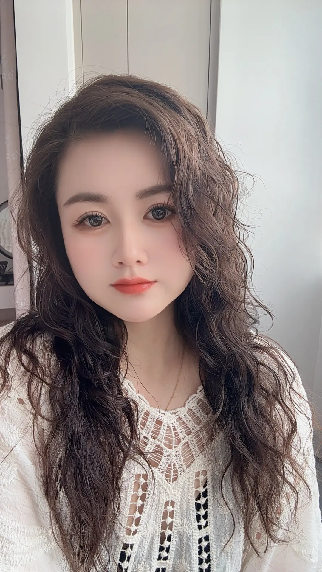 我喜欢张嘉译，是因为他说： 最讨厌男人刚开始对女人特别好，慢慢的就淡了...