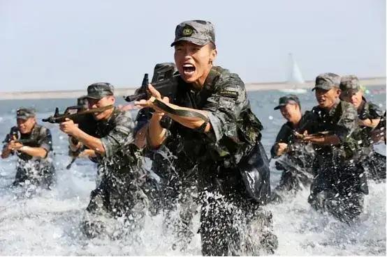 中日一旦爆发战争，一天拿下日本icon现实吗？说句实话，真打起来，别说一天，就算