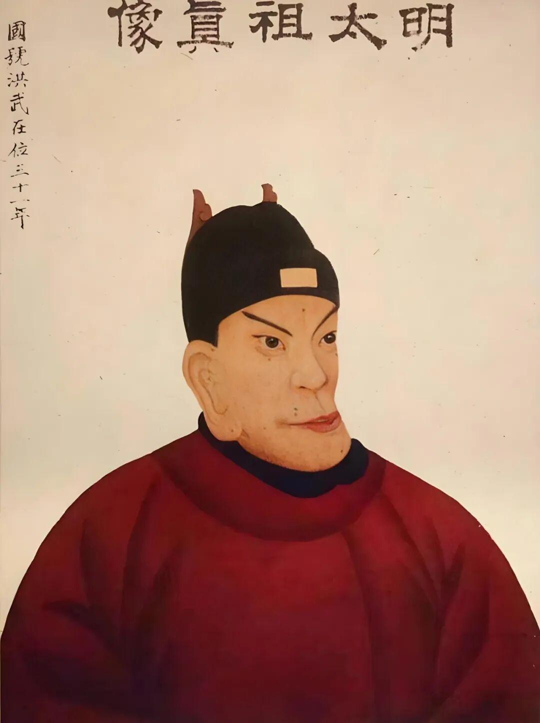 摄影师开黄腔被女子制止后P图报复聊天记录看到了，那个摄影大概就是按着这个图来p.