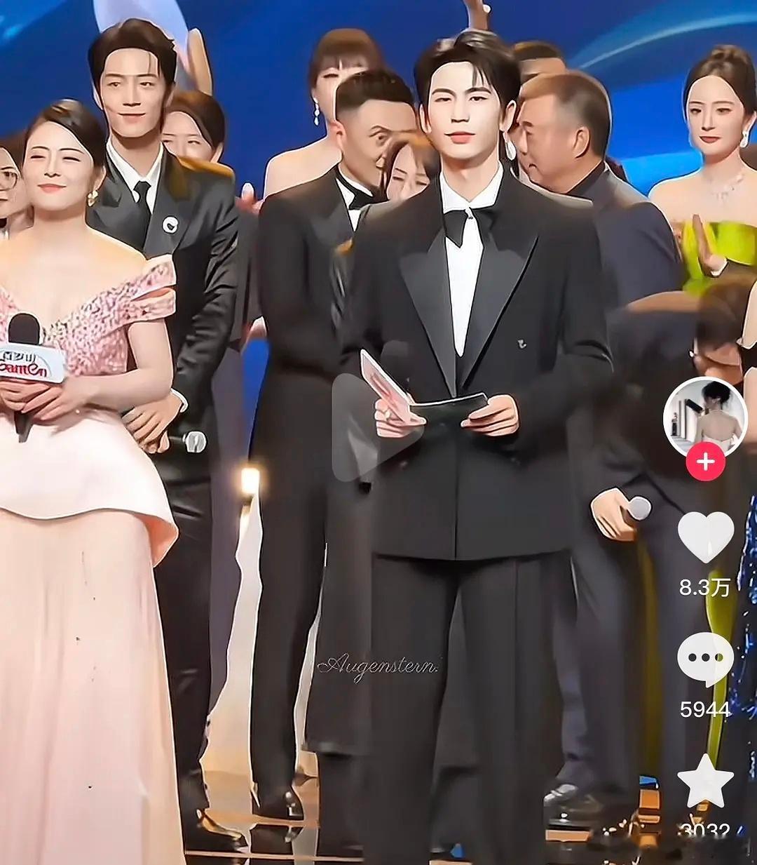 张凌赫看着最多也就180 