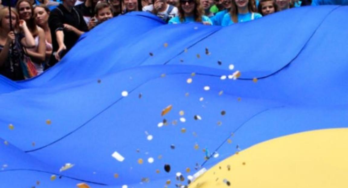 一位乌克兰华人表示，如果不是当初乌克兰把航母、武器装备卖给中国并提供技术，那么中