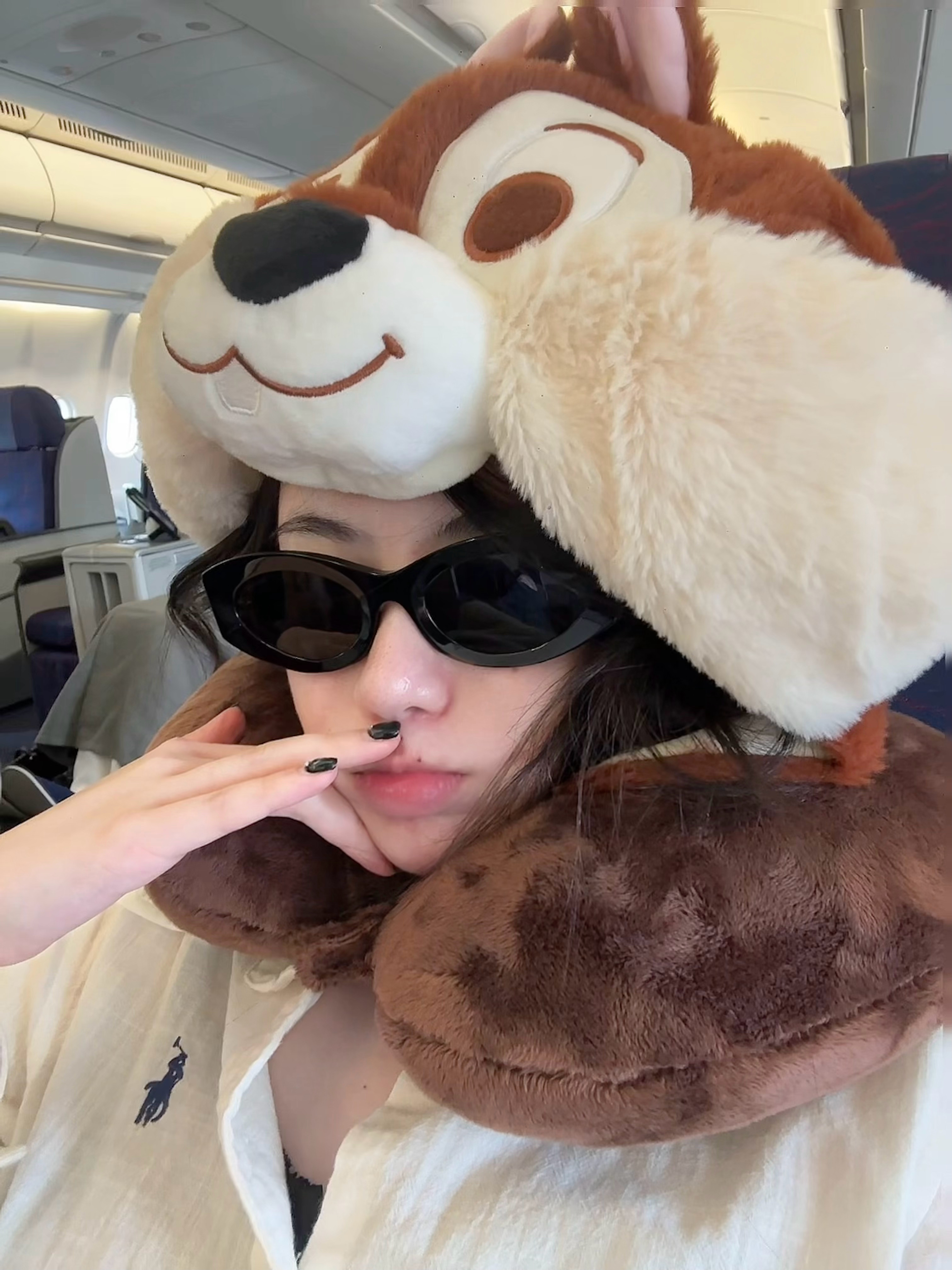 高举爱钱旗帜 实际上点个外卖都感动要命的赔钱玩意 ​​​