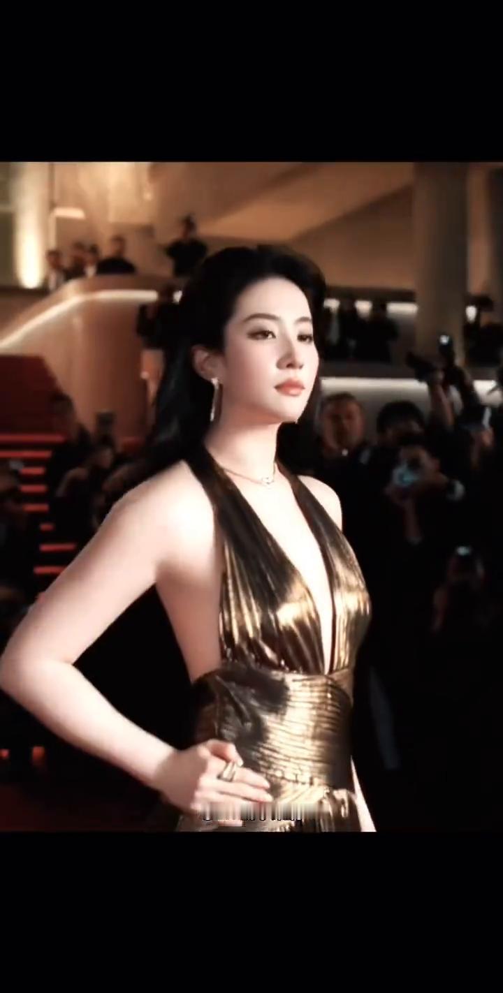 LYF的小梨涡。