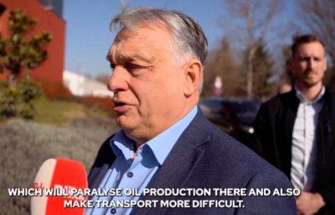【💩欧尔班决定，既然要自取其辱，那就干脆彻底一点——把伊朗战争牵扯进“友谊”输