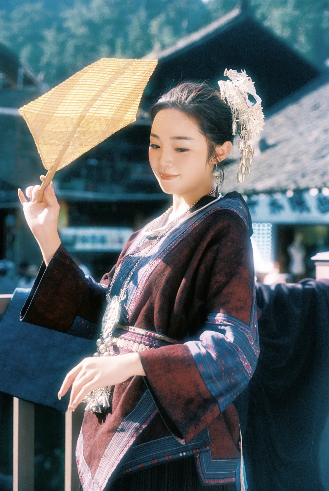 山野有风，苗衣有光|胶片写真