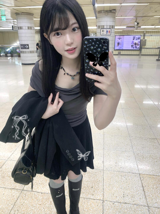 小韩🇰🇷留学📷日常穿搭🎀🖤
