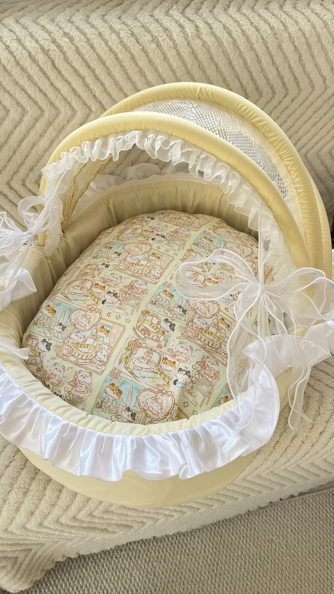 拥有一个公主风的猫窝