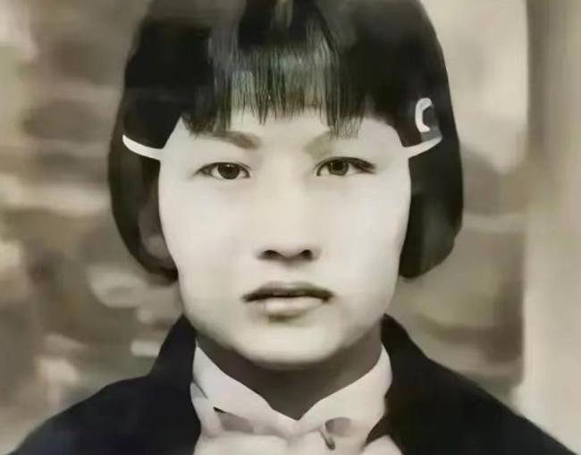 1940年军统青岛站由于叛徒出卖，一夜之间120多名军统人员被捕，全部被日军杀害