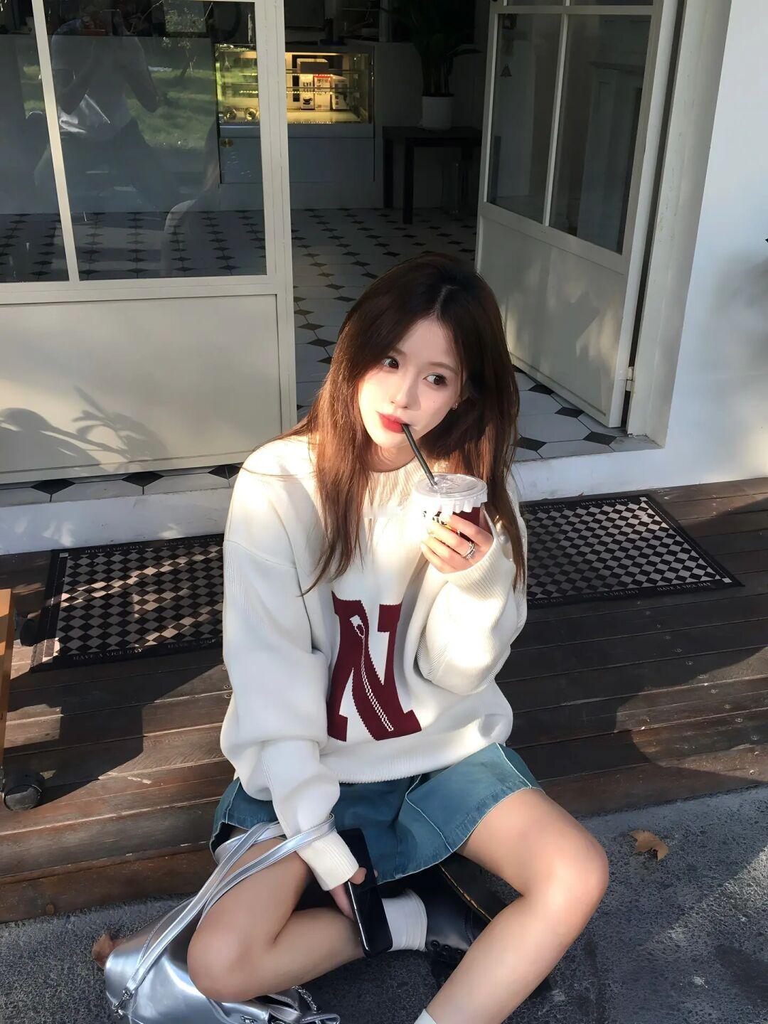 靠近我就是晴天🧣•₊˚ ⑅