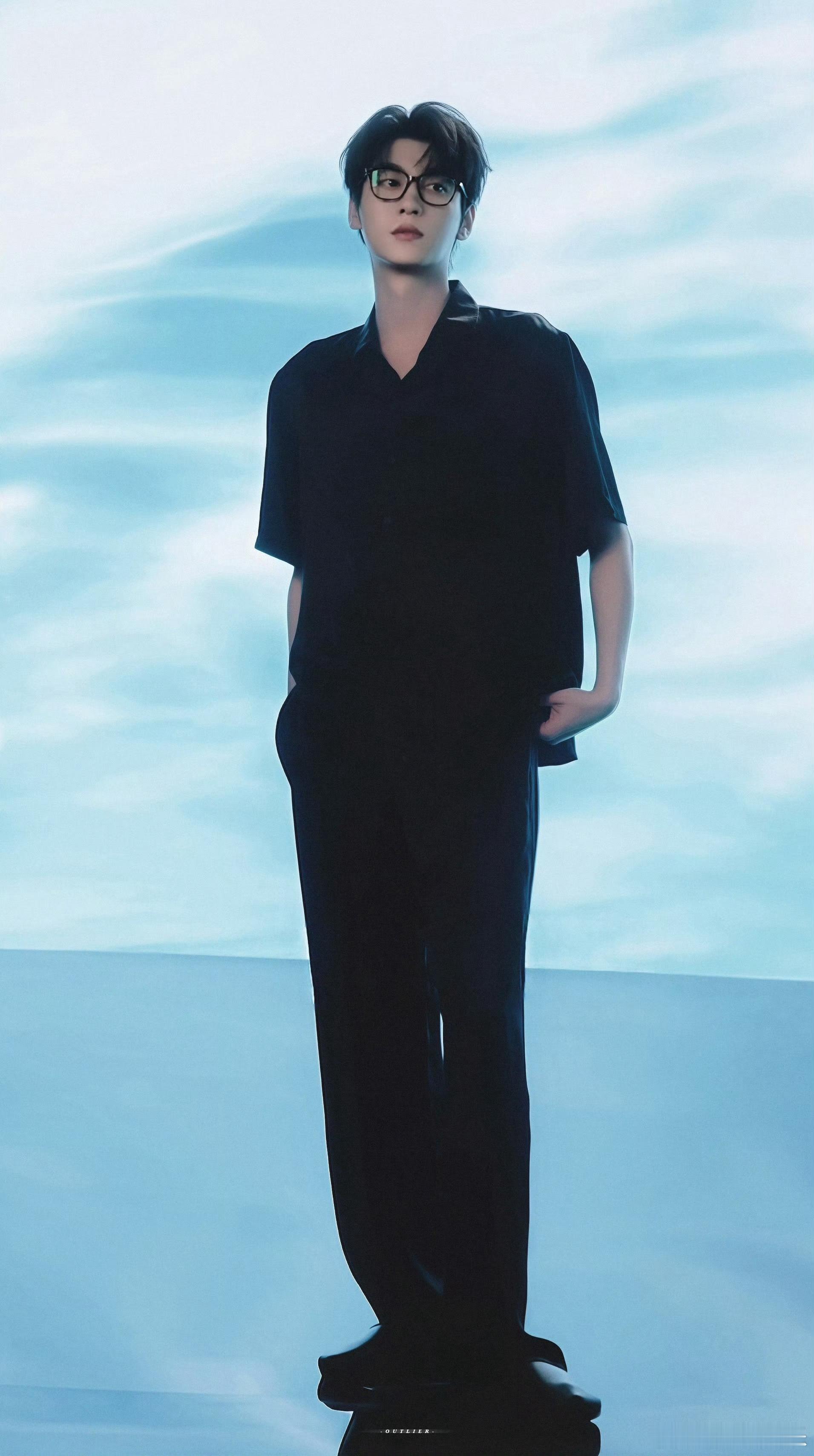 田栩宁 💛田栩宁猫人品牌代言人 报告一下，我变心了，今天的我比昨天更喜欢你了