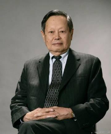 杨老一路走好！

心中沉痛。 作为当代最杰出的物理学家之一，他的成就不仅属于中国