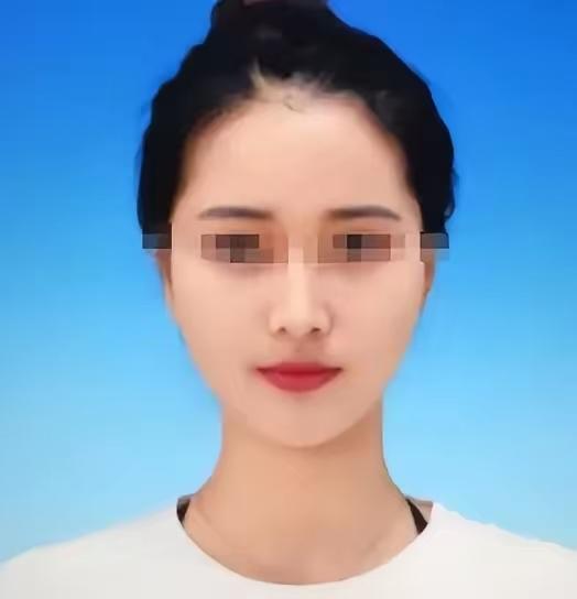 湖北武汉，一已婚女子与已婚男上司发生不正当关系，上司原配得知后，用丈夫身份号注册