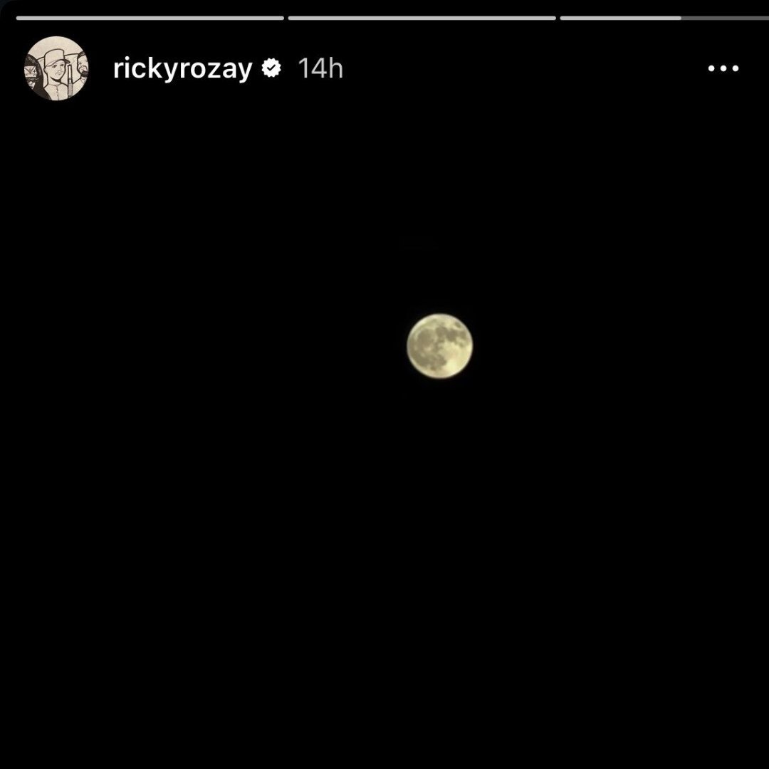 ‼️😳Omg？？这是要？ Ariana Grande 最新发布的 Instag