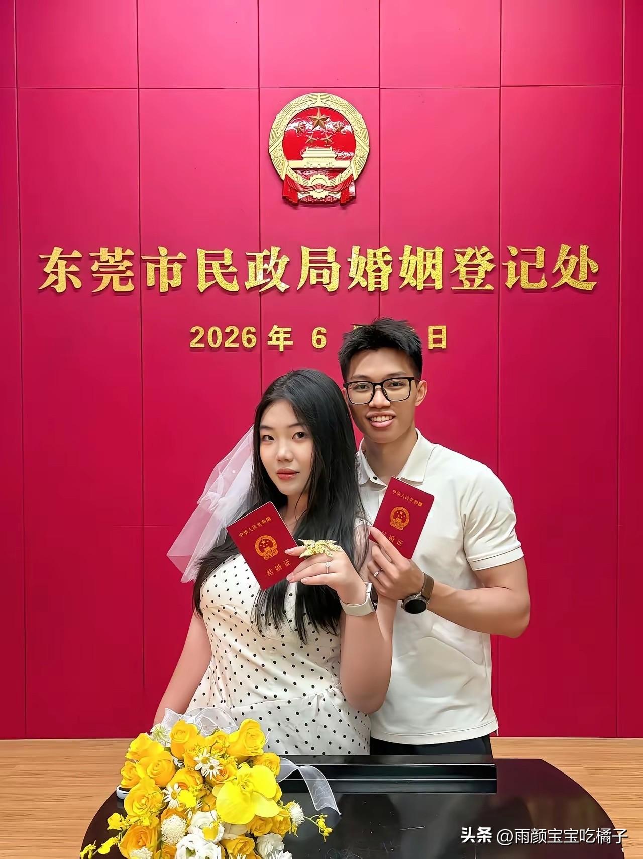 说实话，估计这个男的hold不住这个女的[捂脸]！