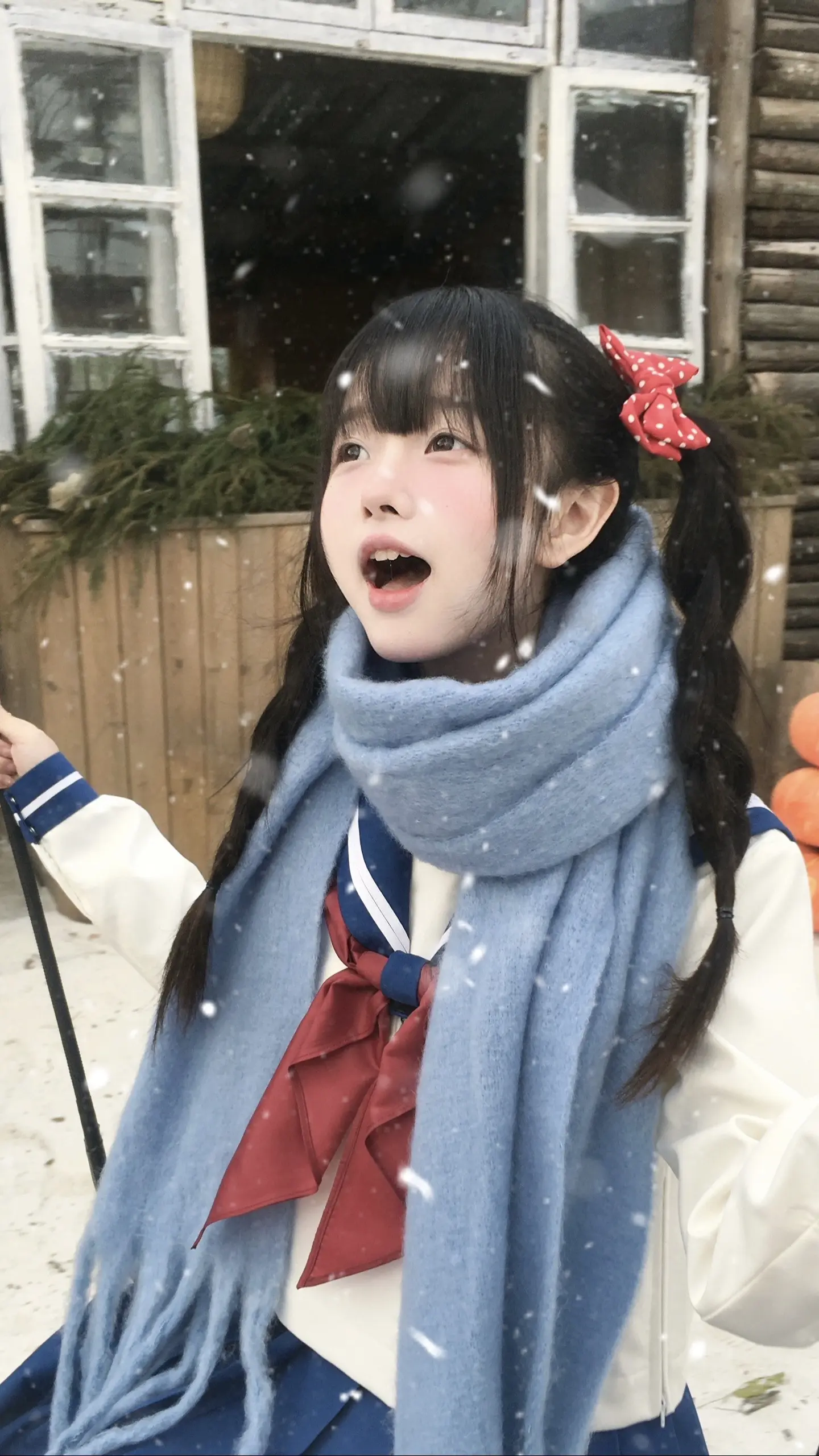 初雪我们围一条围巾ᜊ꒰๑˃͈ ᵕ ˂͈๑꒱ᜊ