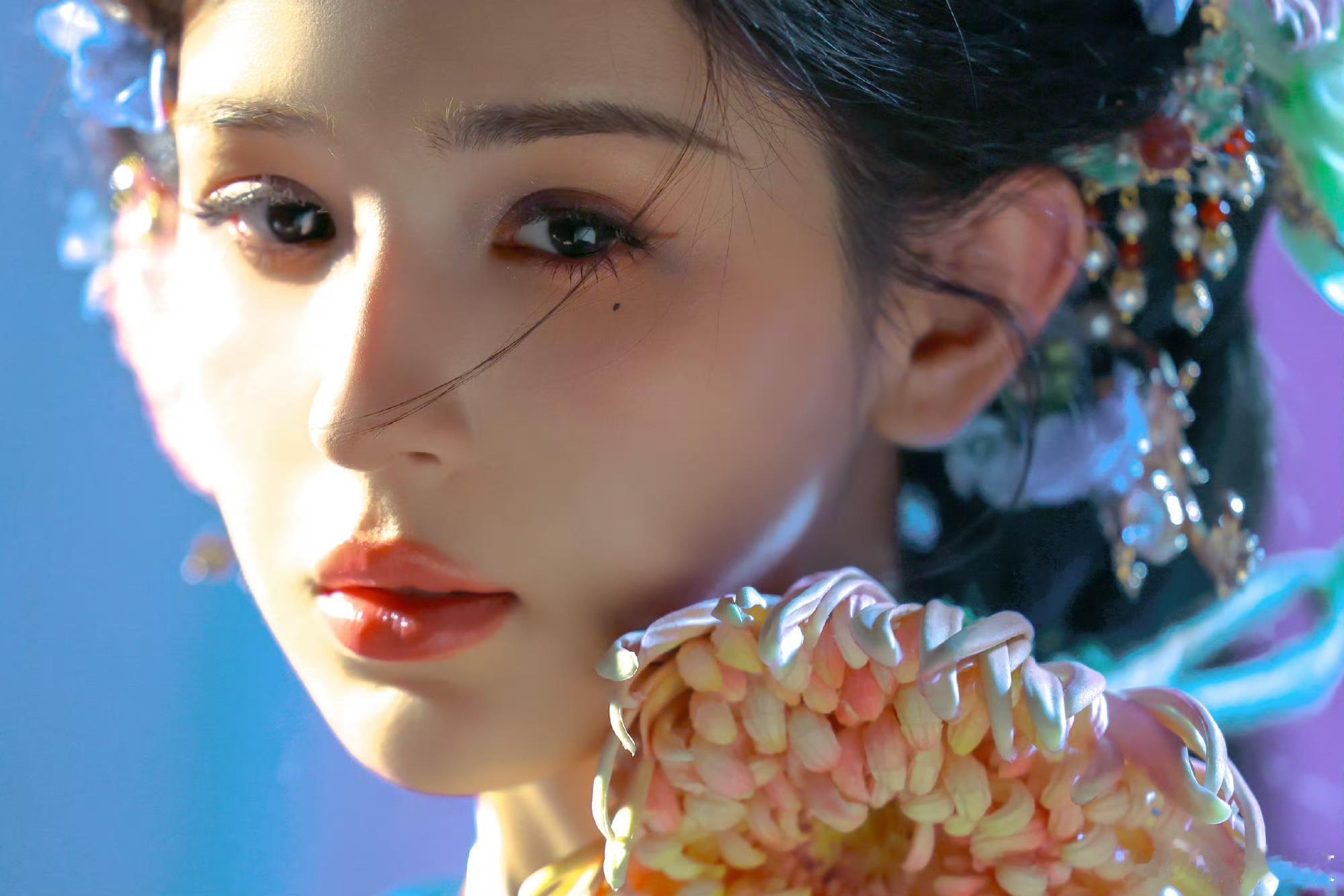 娱乐哈尼克孜蓝色花神妆造哈尼克孜国风建模脸哈尼克孜建模脸！ 