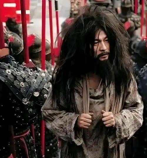 在中国两千多年的封建帝制史上，皇帝向来是九五之尊，坐拥天下财富，过着锦衣玉食、呼