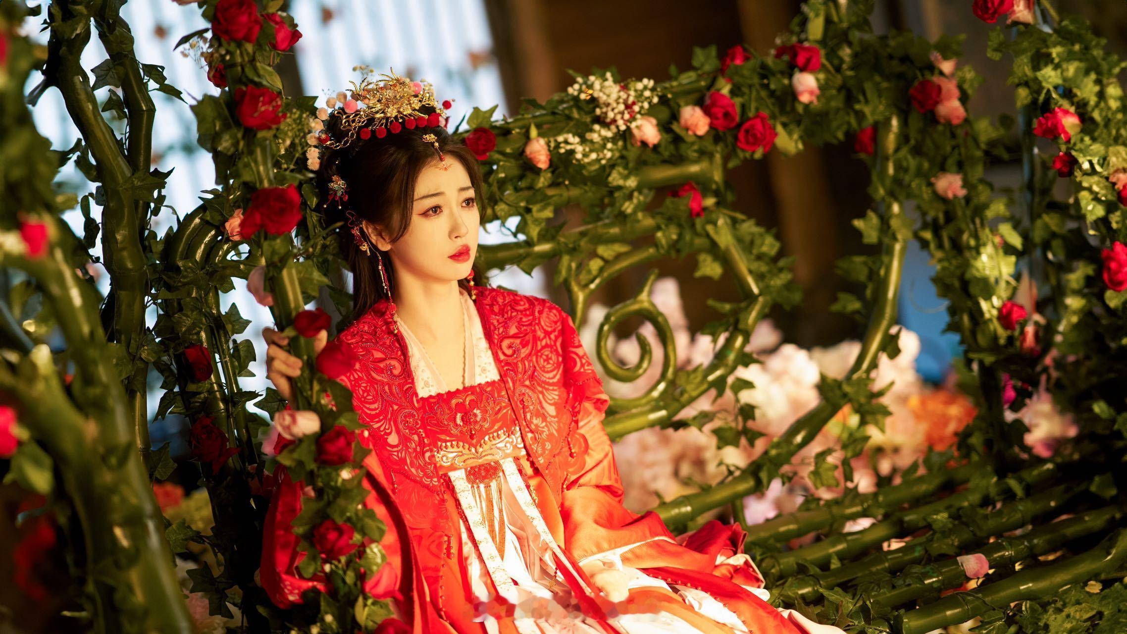金鹰奖第二阶段入围名单里有虞书欣永夜星河，95花里就虞书欣演技最好的了呀！虞书欣