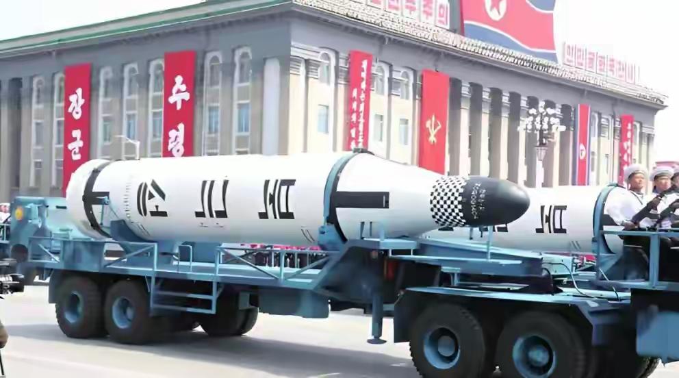 朝鲜称邻居有事即朝鲜有事！
一看都让人热血沸腾，朝鲜不愧是我们的好兄弟，关键时刻