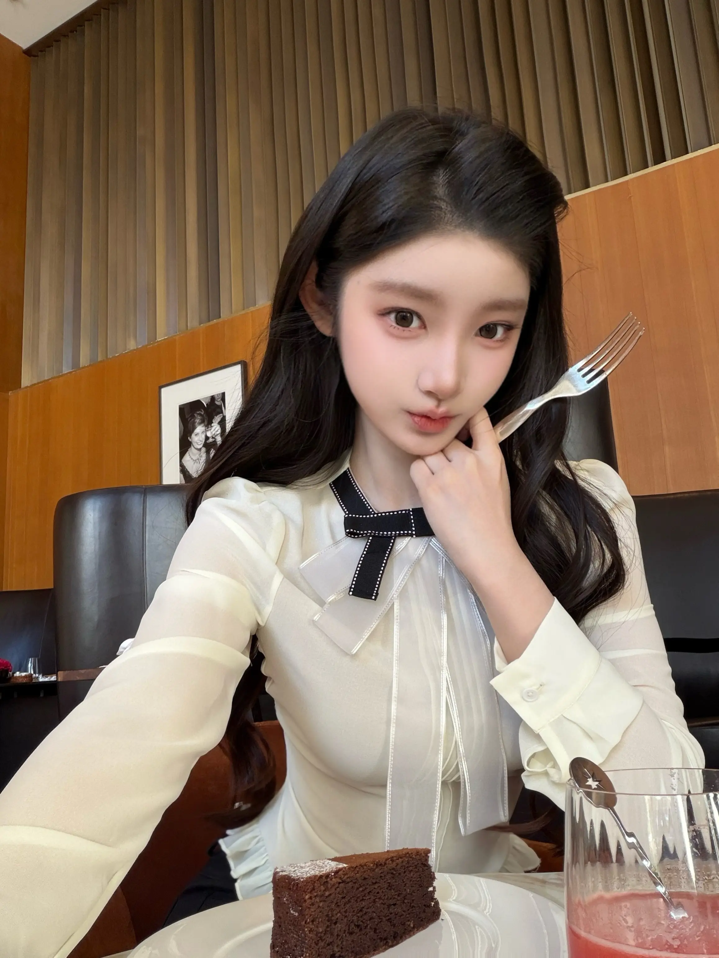 时间会让酸涩的浆果愈发甜腻。