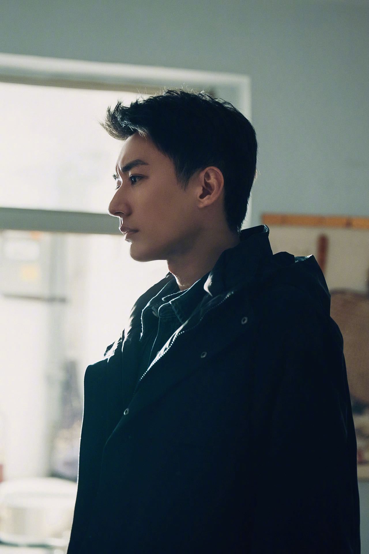 刘学义首个刑侦剧男主让刘学义演刑警的简直天才《踏雪寻踪》悬疑味儿好浓，预告里饰演