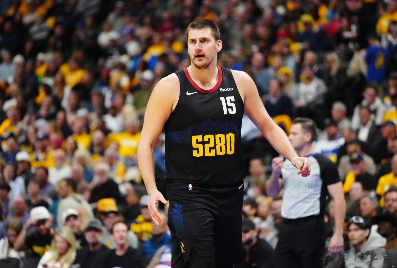 NBA常规赛，掘金109-121骑士，约基奇18+10+7，找到了赢掘金的2个办