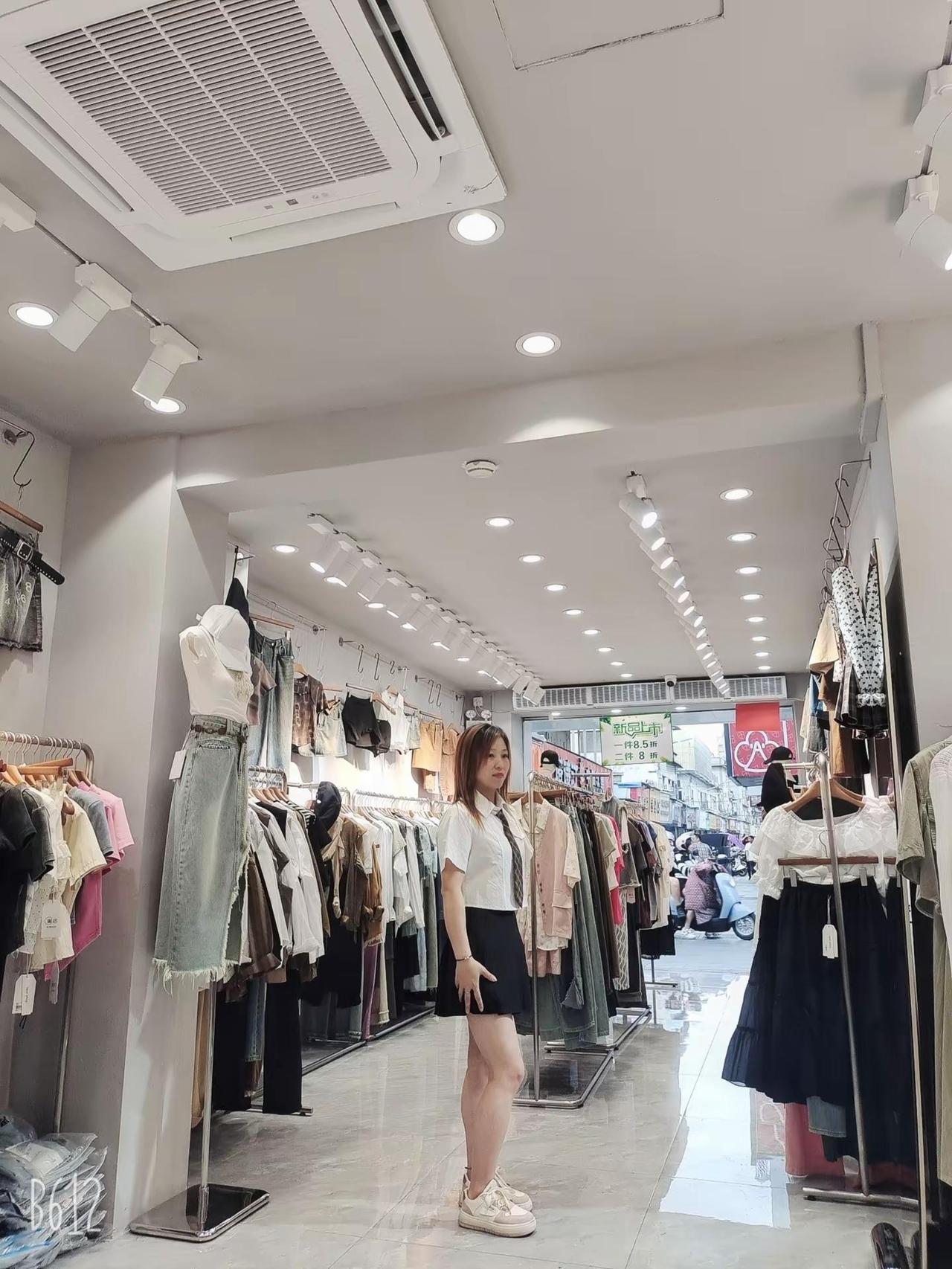 110斤的体重一点都不快乐      帮我问问90斤的快不快乐🤣