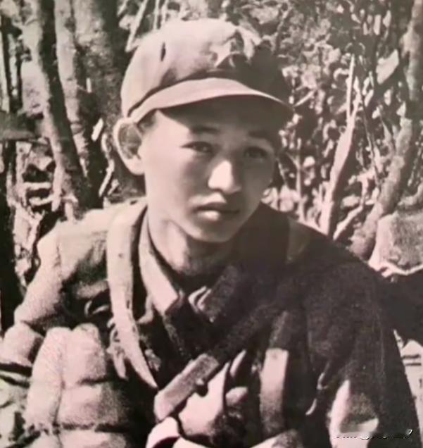 一等功臣乔胜清，1960年出生，云南玉溪人，1978年入伍，战前任云南省军区边防