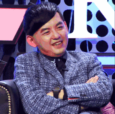 #范玮琪支持老公陈建州# 不愧是大小S团的，建议锁死，尊重祝福吧！一组黄子佼表情