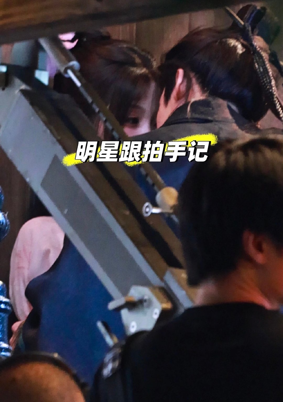 虞书欣侯明昊新剧吻戏路透虞书欣侯明昊念相思靠墙吻 虞书欣侯明昊新剧吻戏路透 