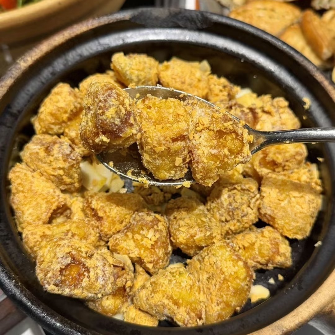 想念的芭乐炒冰，是超多真果肉的炒的，很浓郁的果香，冰冰凉凉的还能吃到果肉!特别解