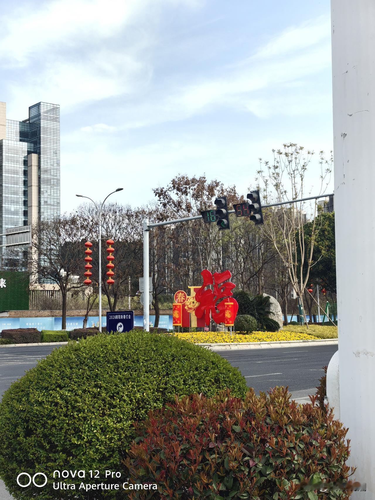本周起 绵阳50条通学公交全面恢复运行
 
本周起，绵阳全面恢复现有通学公交线路