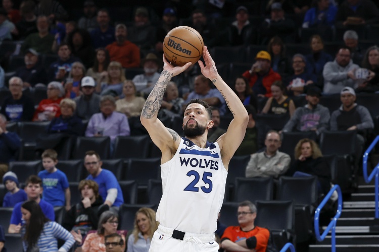 小里弗斯：谁不愿意住在迈阿密？搞不懂热火为什么吸引不到球星