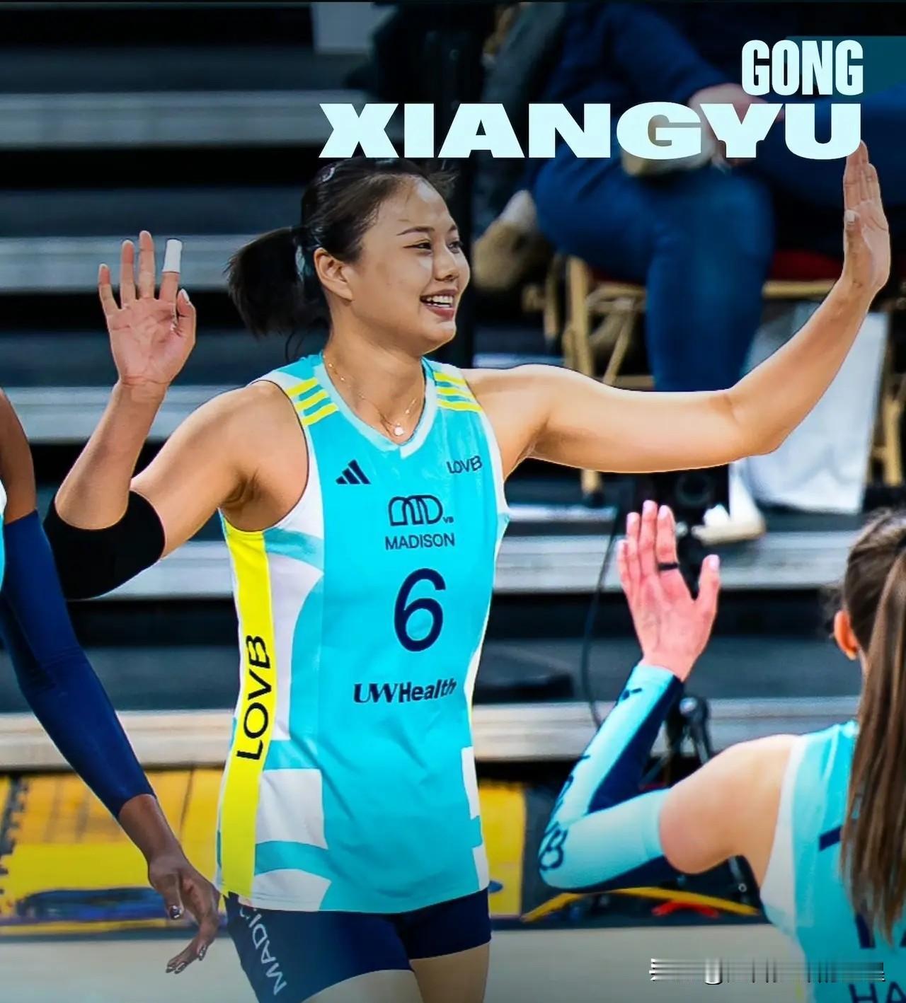 谁说进攻强的防守就弱？女排接应位置上终于有能攻善守的全能王了！

最近一位球员的