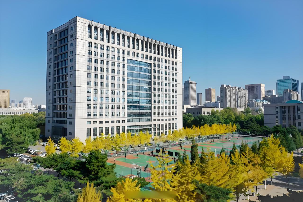 东北大学为什么被降级？不黑不吹，真实原因太现实
很多考生和家长都疑惑：老牌985