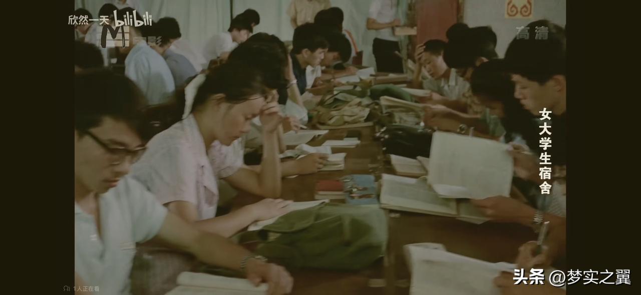 【小对联】
上：通道；
下：……？