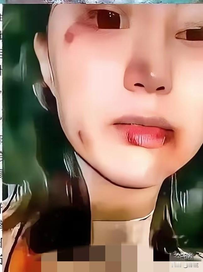 不明白，被打女子明明是被打的一方，为什么有那么多人觉得是活该呢？

现在是法治的