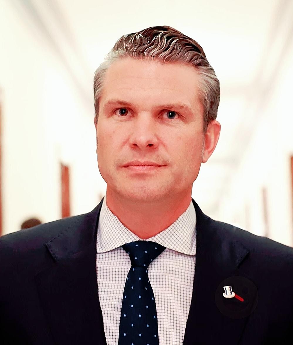 美防长赫格塞思要当多久的“战争部长”赫格塞思这哪是防长，分明是美国史上最疯狂的“
