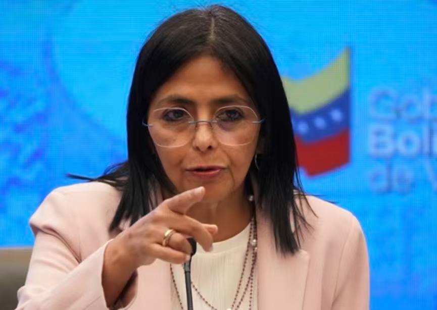 有人说美国之所以陷入了战争的泥潭，主要怪委内瑞拉的代总统罗德里格斯。他们的意思是