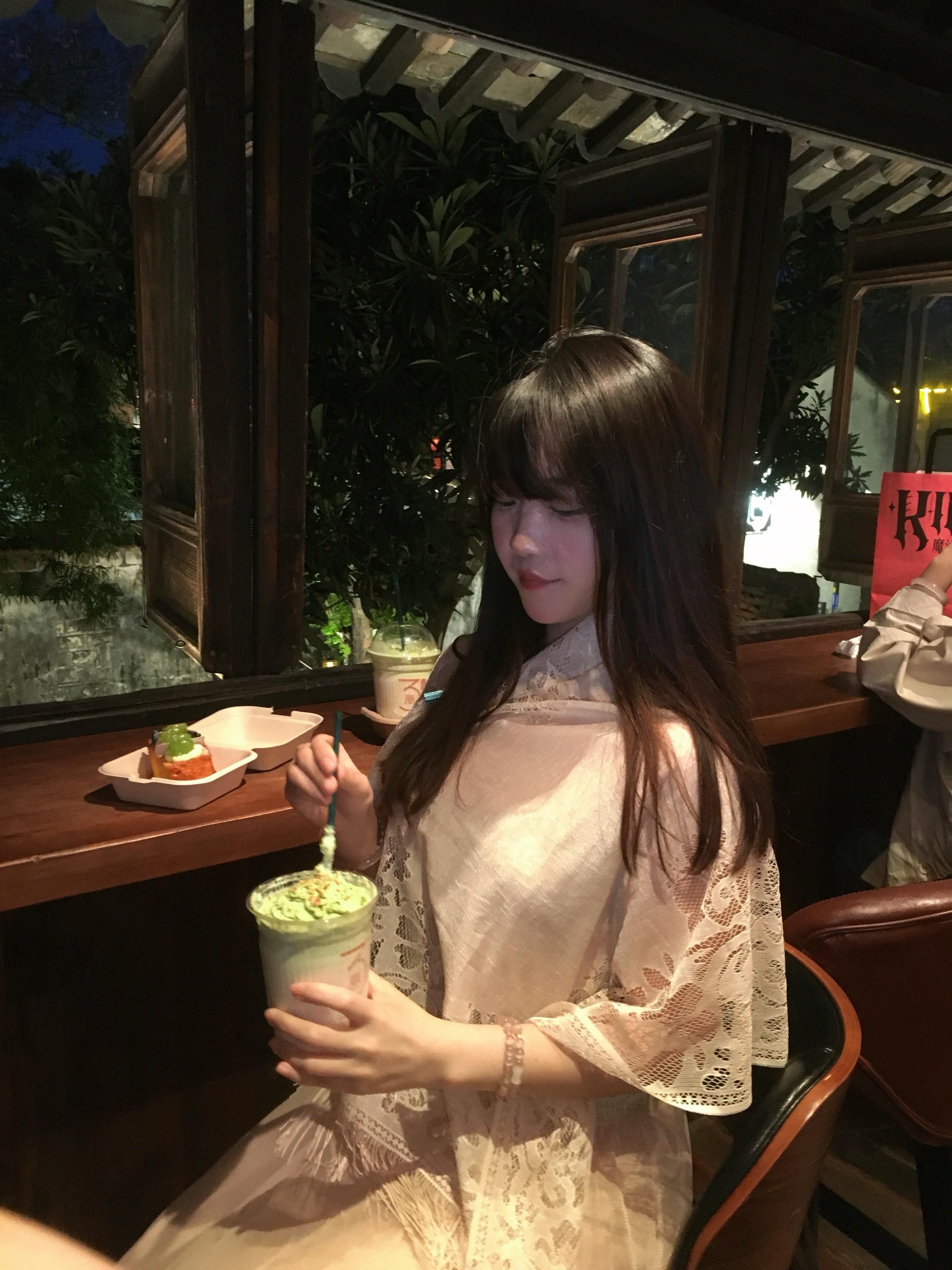 杨柳堤 远方烟雨 情人言语 划船人未起