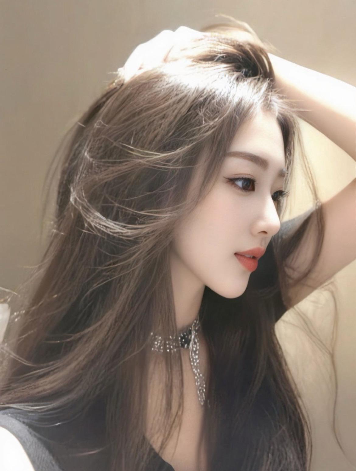 蕾丝上衣 自拍🤳🏻 自拍自拍自拍 白色上衣 自拍日常