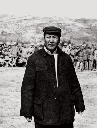1949年3月22日晚，是毛泽东在西柏坡的最后一夜，也是他难以入睡的一夜。据李银