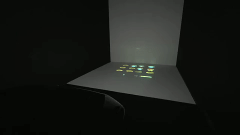 全新一代问界M9的投影大灯以后可能会被玩出花来，平时很多用户也会讨论这个，双百万