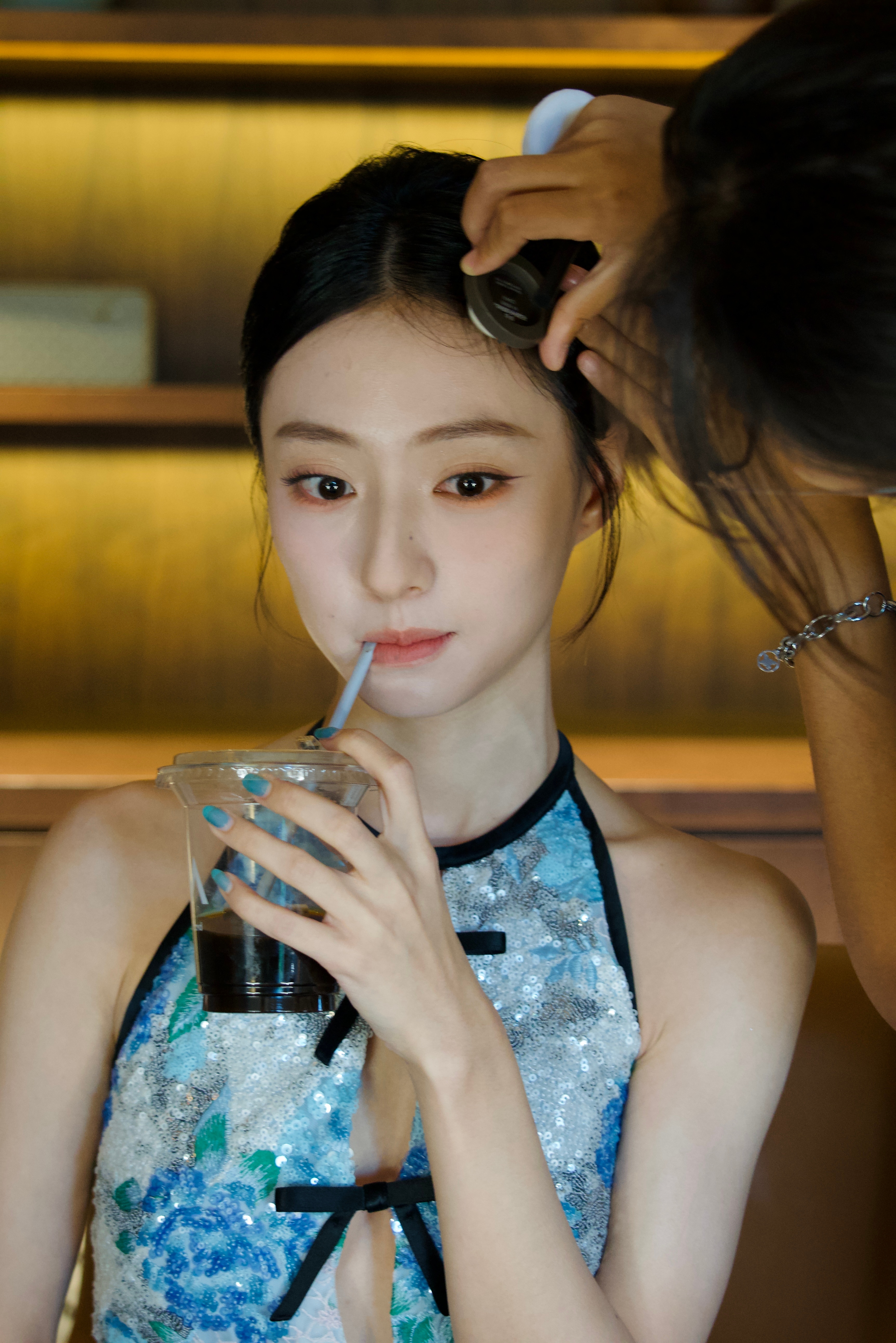 胡连馨[超话] 