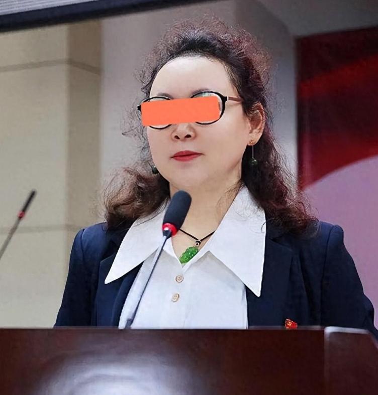 被刺社区书记抢救无效身亡，刚入事业编9天，案发疑似原因披露

在宜昌市的西陵区，