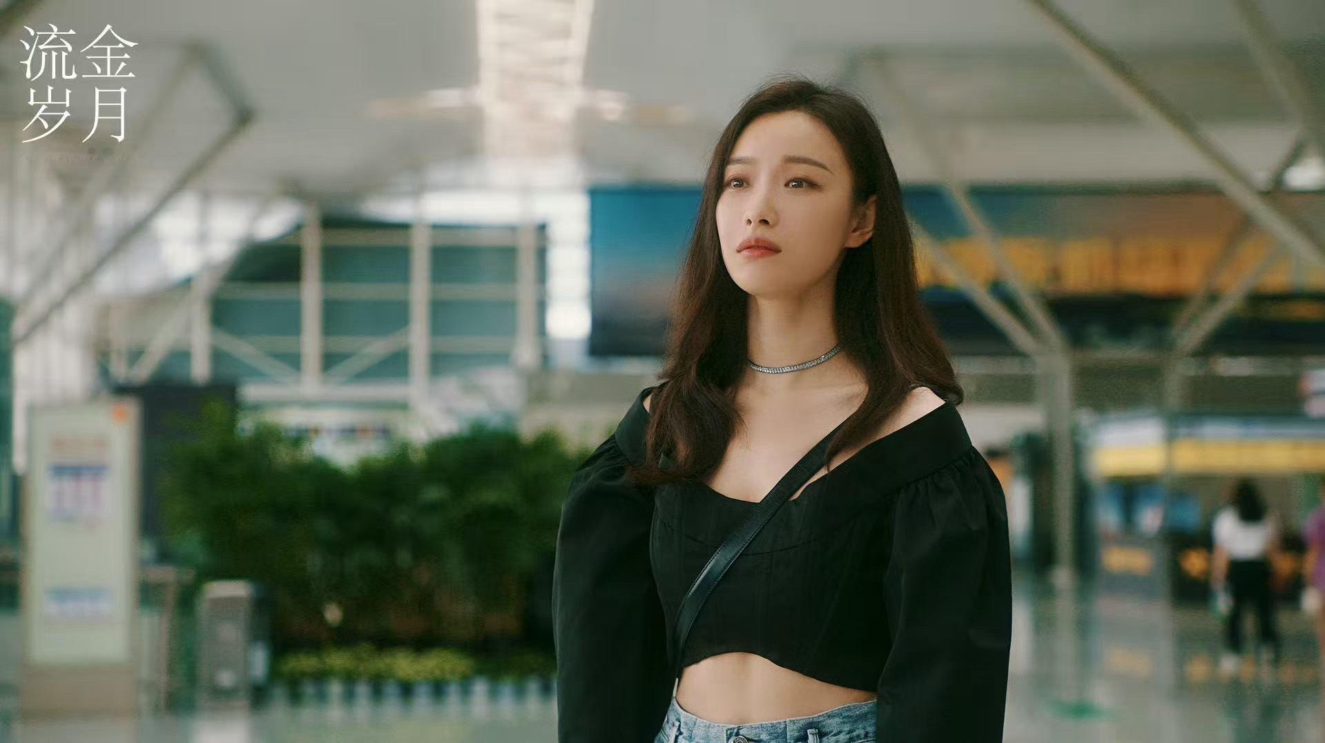 古二爆料刘诗诗倪妮流金岁月内幕 倪妮演活了朱锁锁的万千风情，也演透了她的脆弱与坚