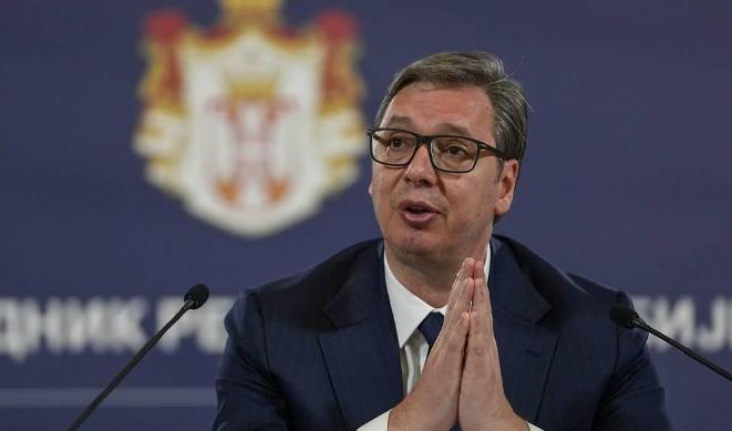 绝境逢生！武契奇硬刚三方围堵，塞尔维亚中立之路有多难？

言叔今天必须和大家聊聊