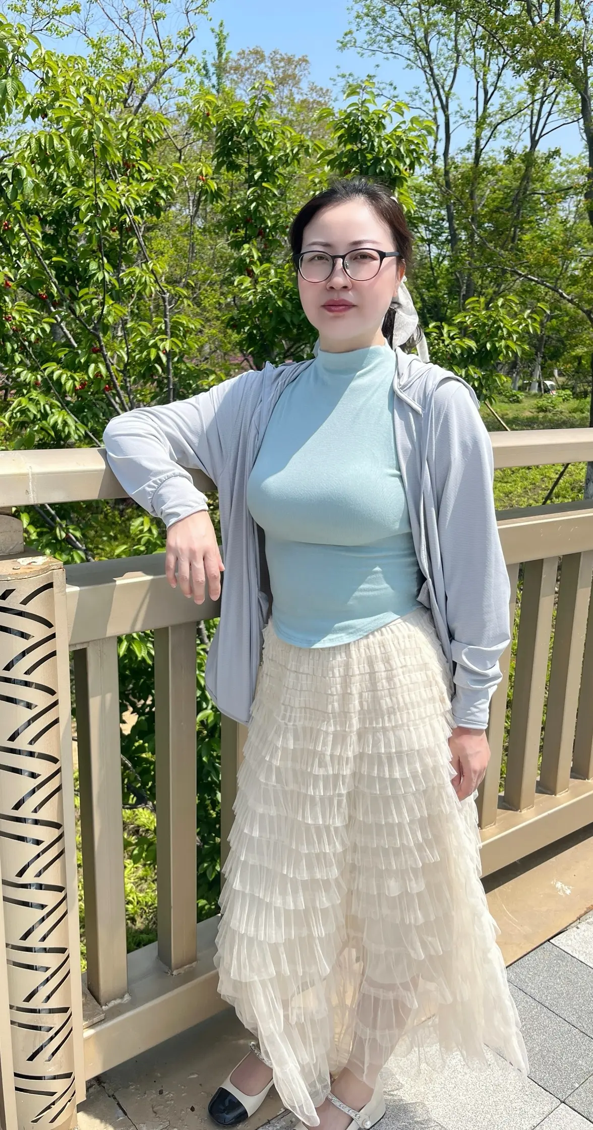 来时一丝不挂，去时高温融化，想那么多干嘛，我们是来体验生命的，又不是来...