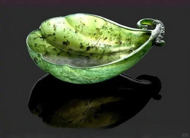 痕都斯坦玉器